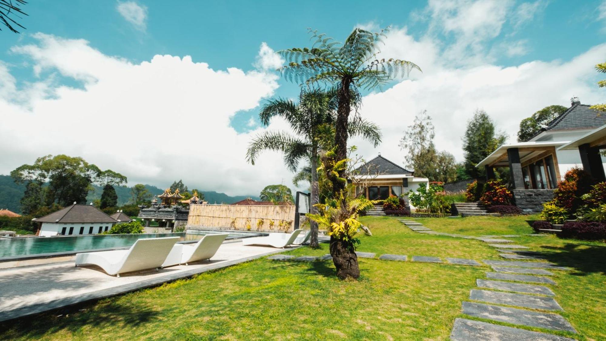 Mount Batur Guest house 3*